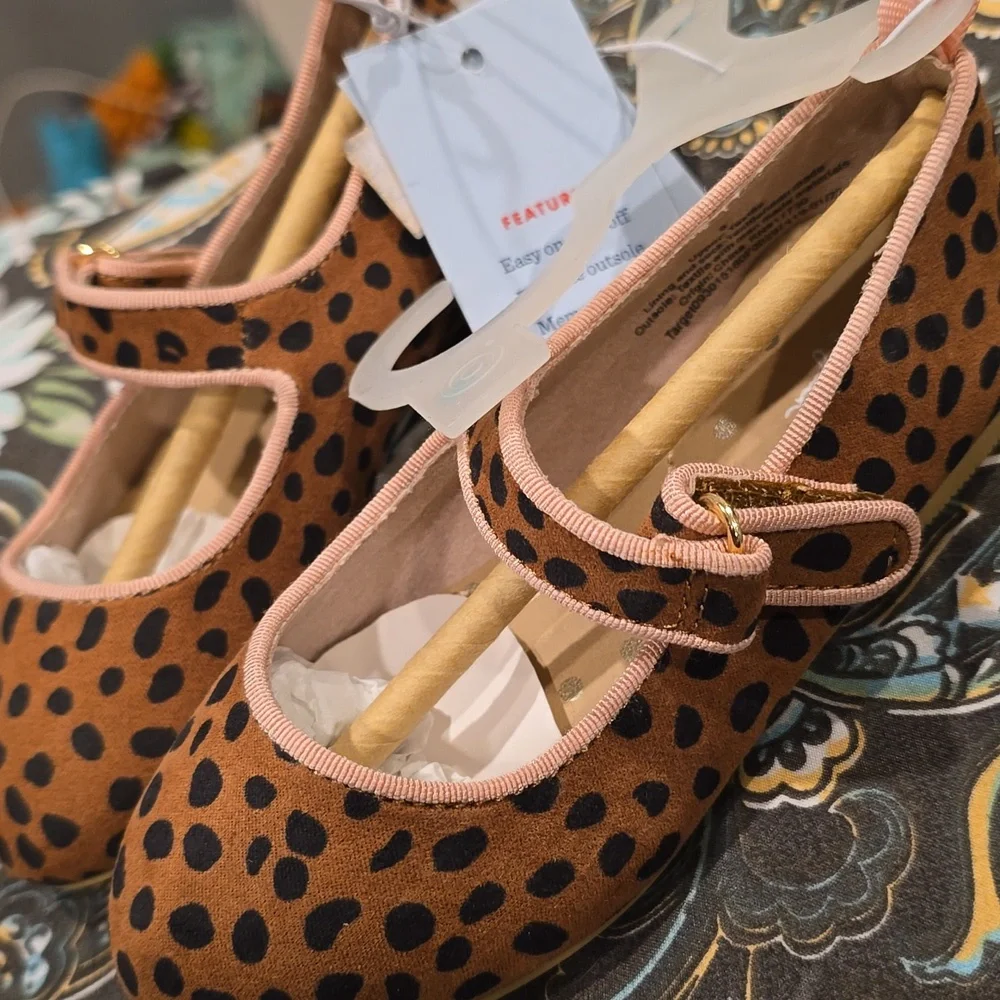 ❤️10/$40 new leopard Mary Jane Kids Shoes